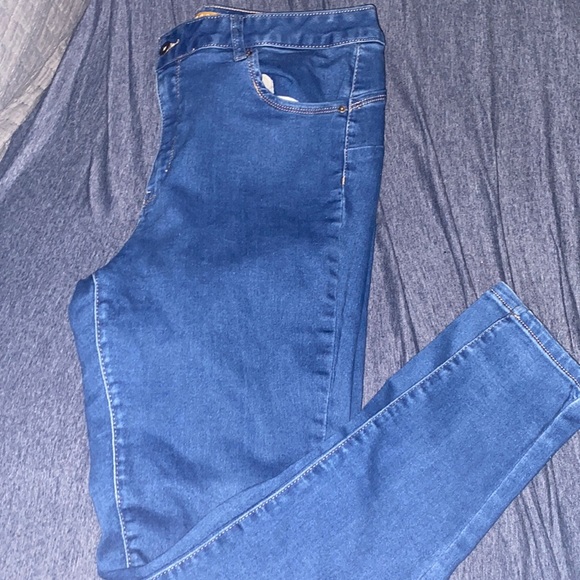 Brand new “butt I love you jeans” - Picture 1 of 5